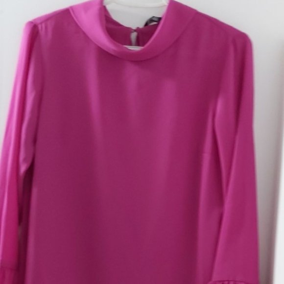 Blouse/Ellen Tracy/Women's Mock Tie Back Neck Blouse /New with tags - $20 - Picture 2 of 5